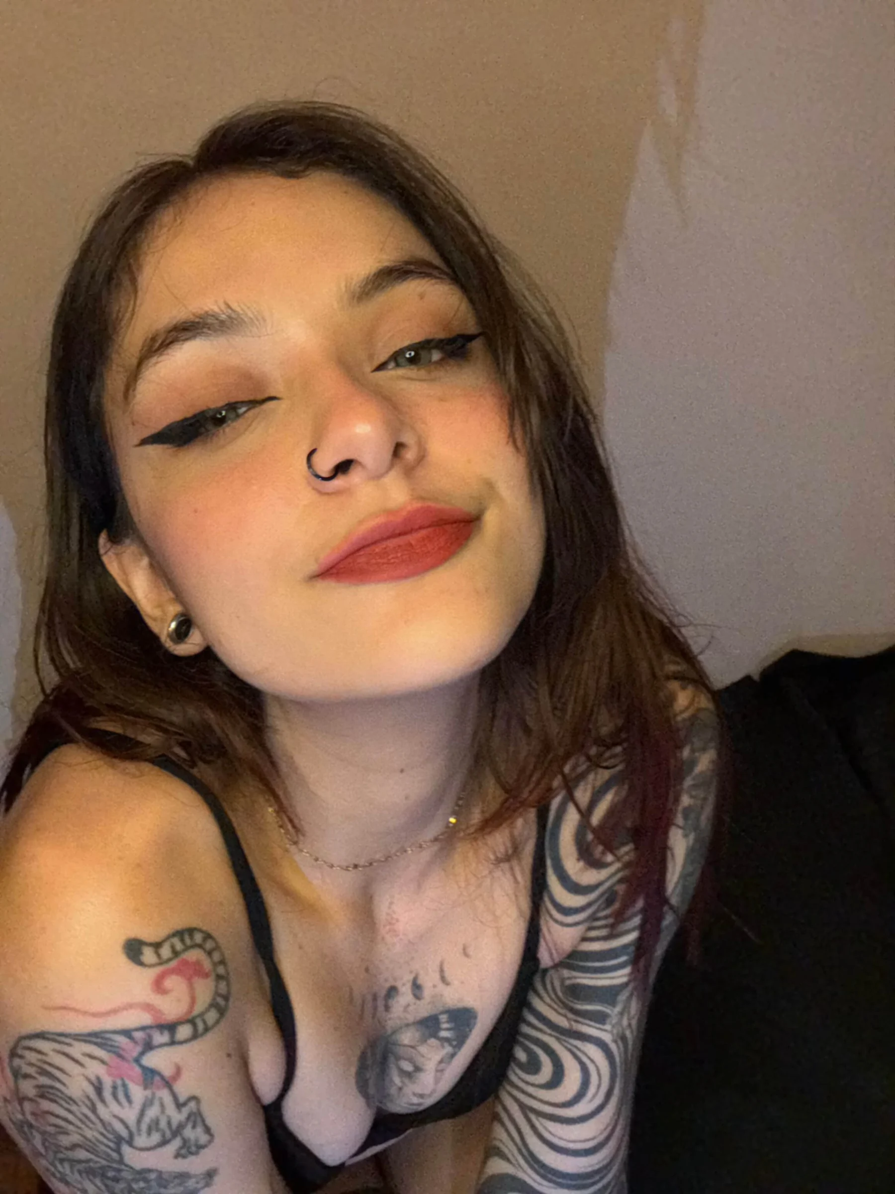 Emily kreative deutsche OnlyFans Erstellerin kostenlos